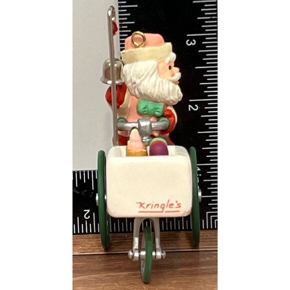 1986 HALLMARK KEEPSAKE ORNAMENT QX404-3 KRINGLE'S KOOL TREATS TRICYCLE ICE CREAM - Picture 4 of 8